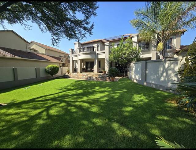 4 BEDROOM PROPERTY TO RENT IN MIDSTREAM ESTATE